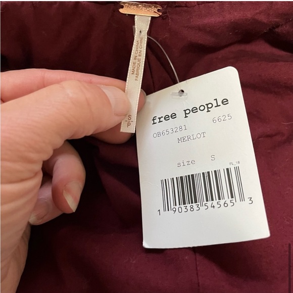 NWT Free People Slouchy Corduroy Dolman Moto
Jacket Merlot Red size Small - Picture 12 of 16